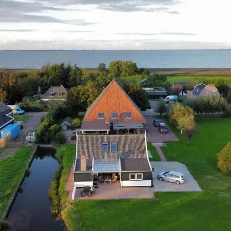 Vakantiehuis Warder *