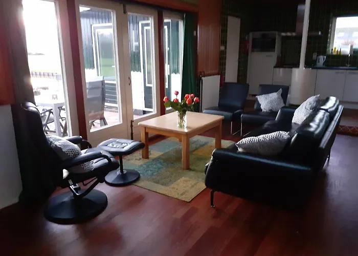 Semesterbostad Vakantiehuis Warder *